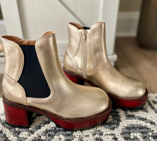 Goldie Platform Boots